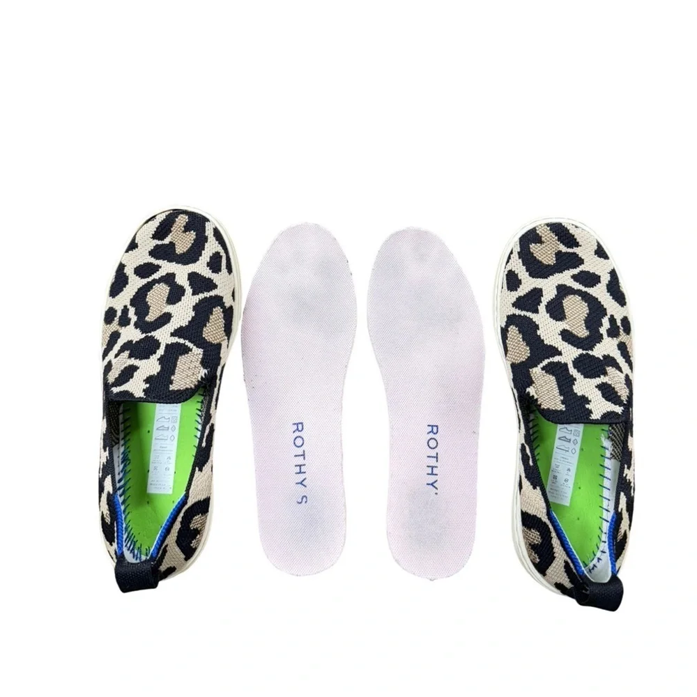 ROTHY'S The Original Slip On Sneakers in Desert Cat Leopard Print Size 3 Girl's